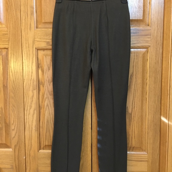 Rag & Bone soft fitted pant. - Picture 2 of 5